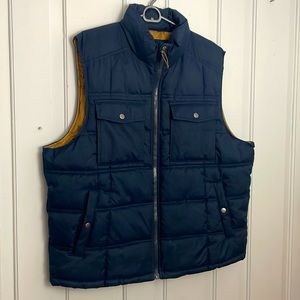 Men’s extra large puffer vest
